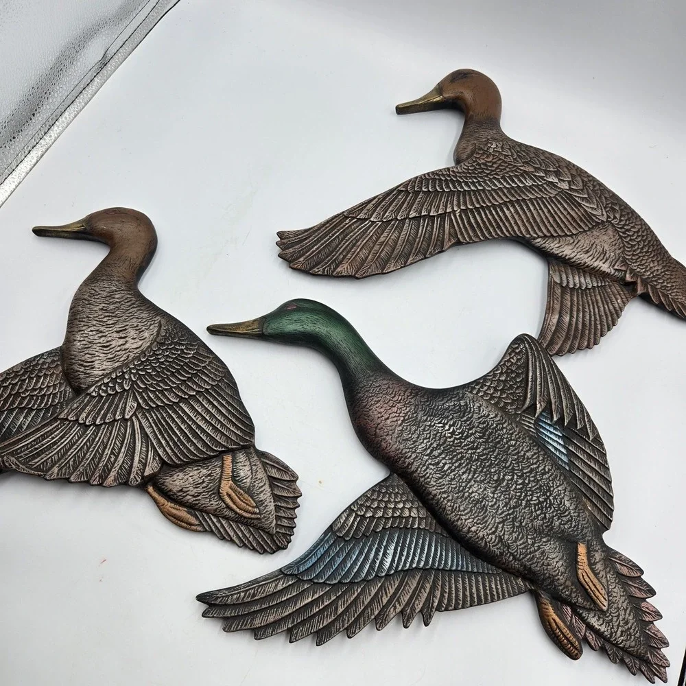 Vintage Mallard Duck Wall Hangings Ceramic Atlantic Mold Hand Painted 1965 Set 3